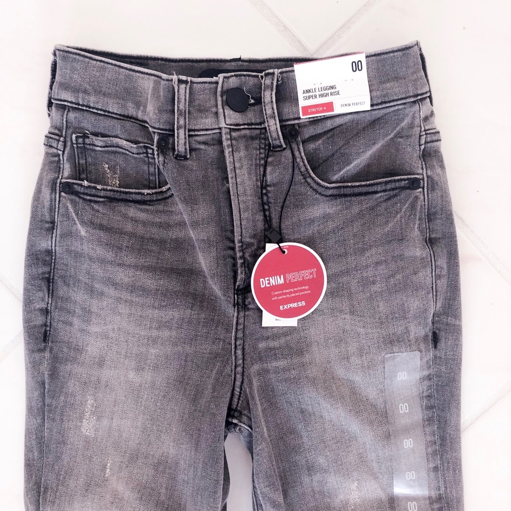 NEW Gray High Waisted Stretch Skinny Jeans